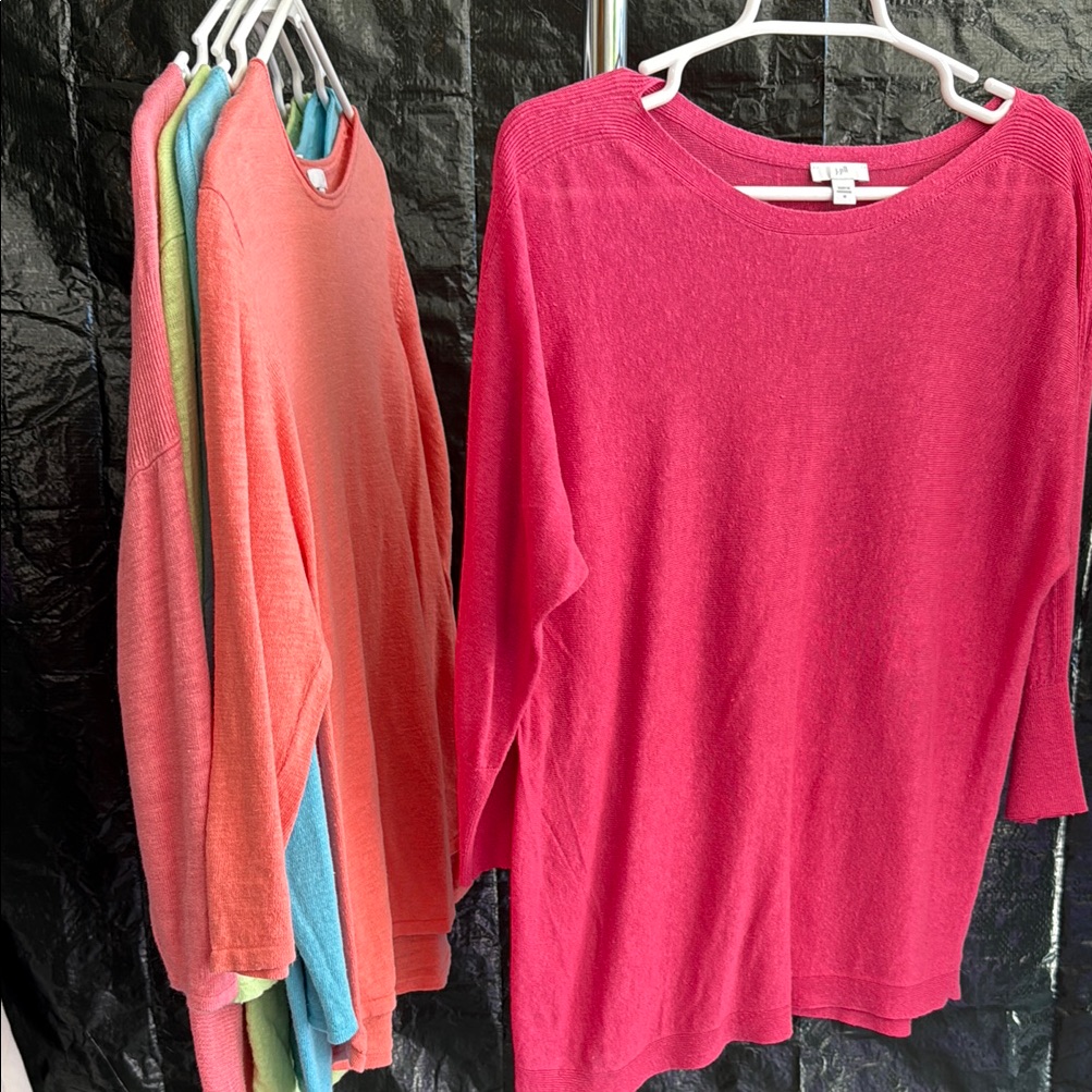 5 For The Price Listed. Women's Tropical Color J. Jill Linen Blend Tops